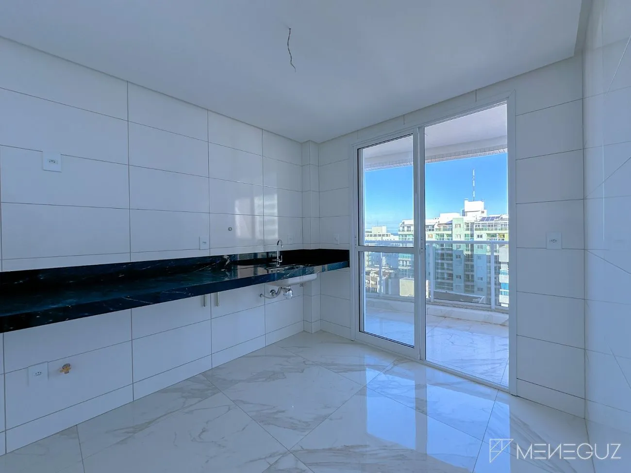 Imagem APARTAMENTO 3 QUARTOS, SENDO DUAS SUÍTES COM LAZER COMPLETO NA COBERTURA, A DUAS QUADRAS DO MAR