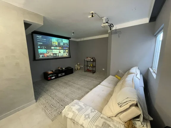 Imagem Sobrado de Alto Padrao com 411 m² 3 Dormitorios sendo 3 Suites