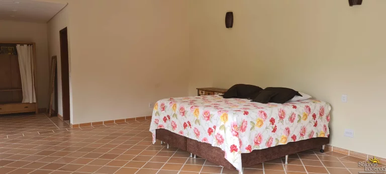 Imagem Bela Casa - 5 Suítes - 781 m² Terreno - Condomínio a Poucos Metros da Praia