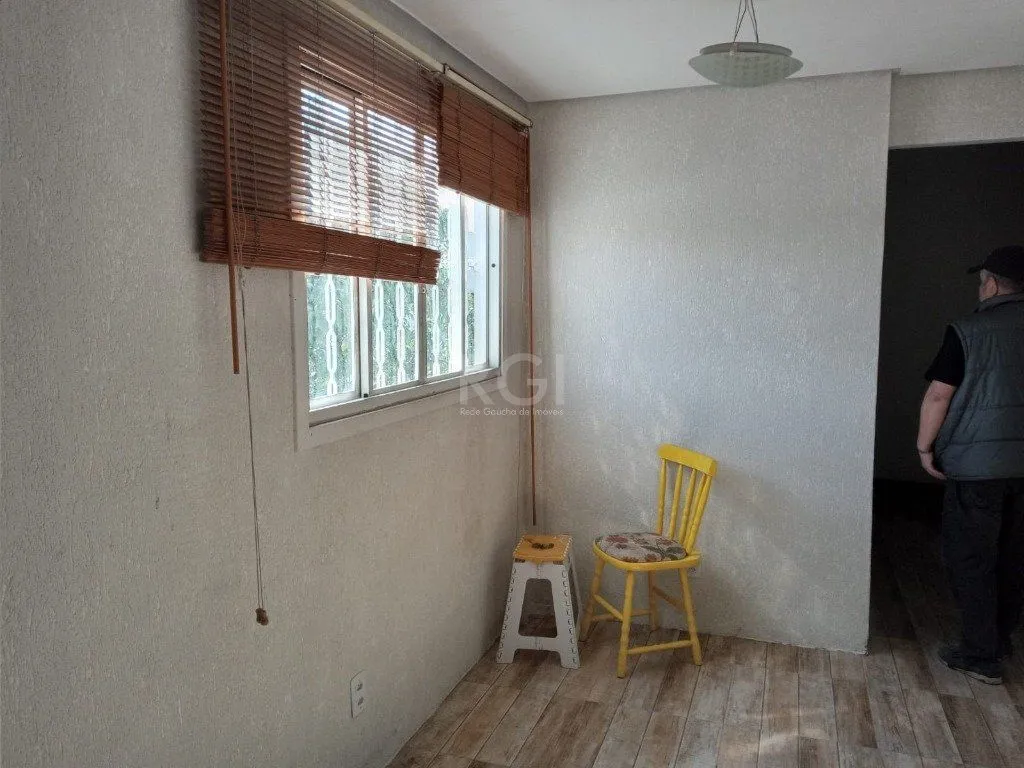 Imagem Casa para Venda - 384m², 3 dormitórios, sendo 1 suites, 3 vagas - Teresópolis