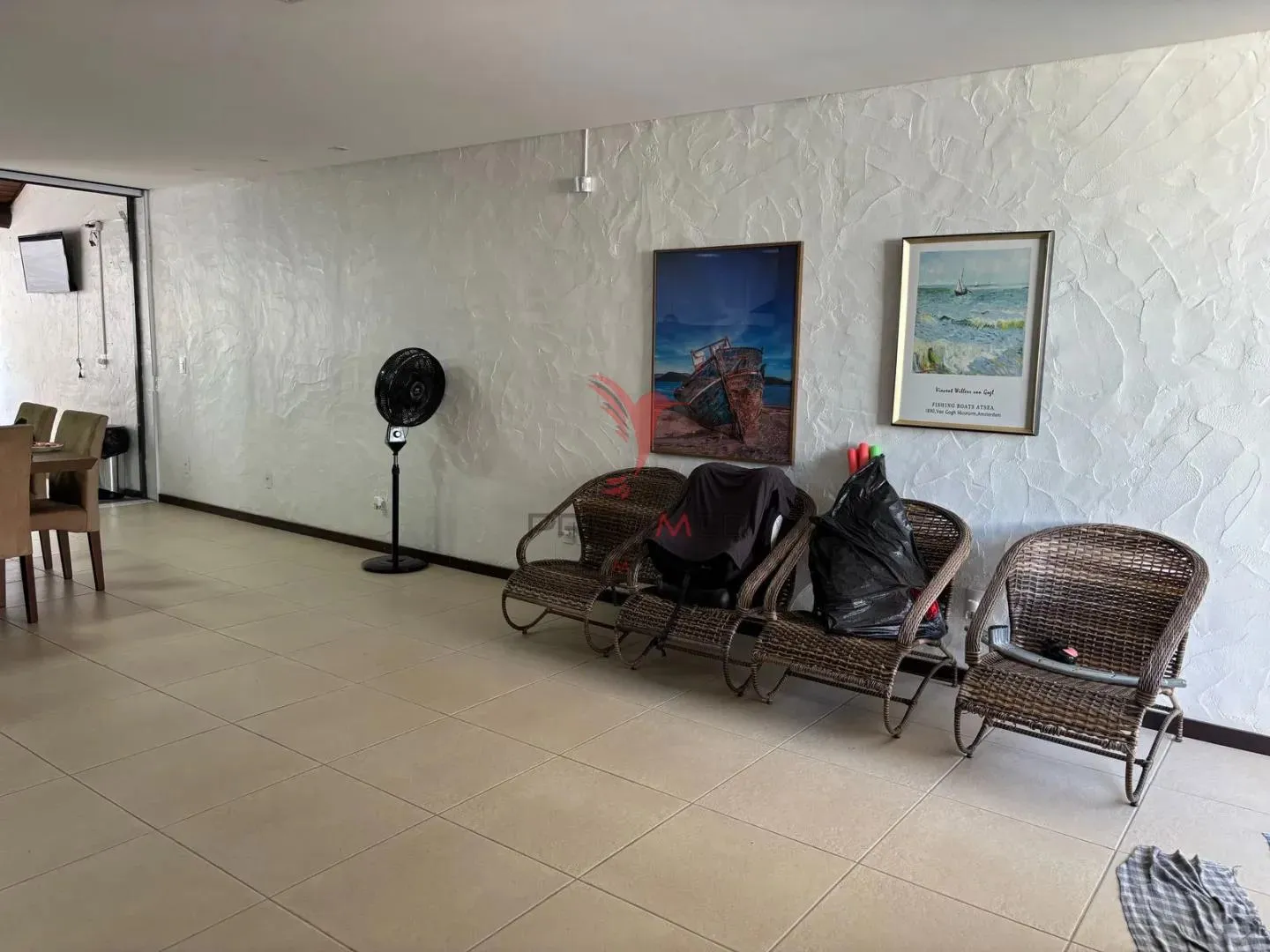Imagem Casa de Alto Padrão em Piçarras - Jacuzzi Privativa, 3 Suites, Área Gourmet, 4 Vagas