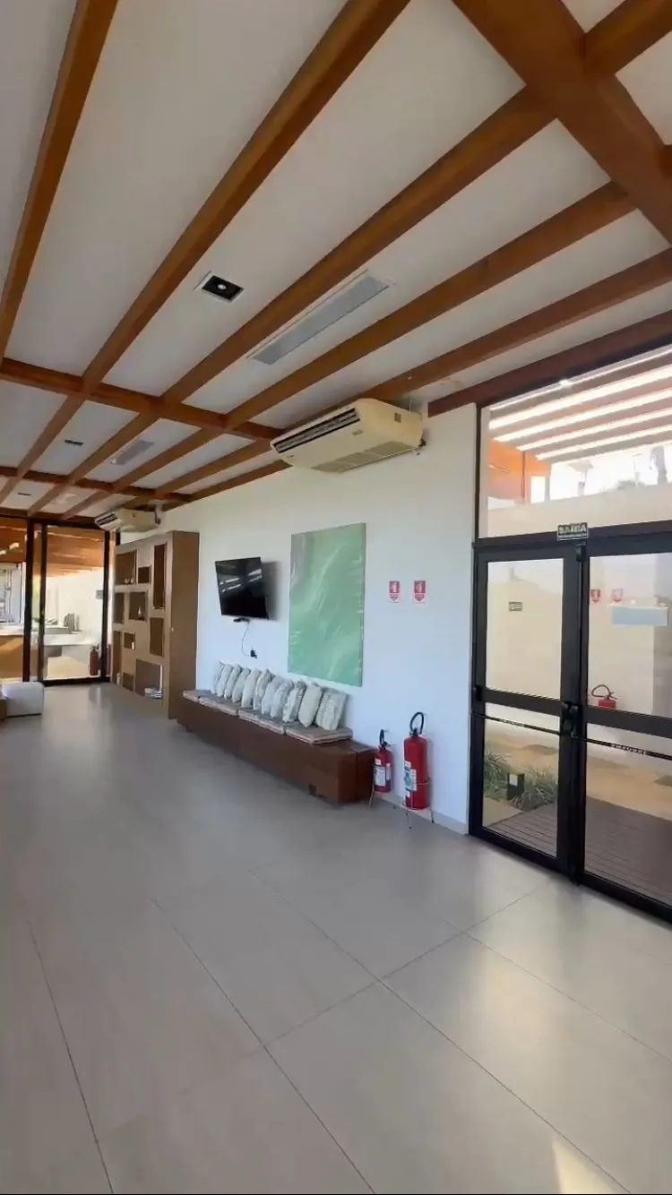 Imagem A Venda Casa de Luxo 445m2 Cond. Alphaville Castelo 4 Suítes Master
