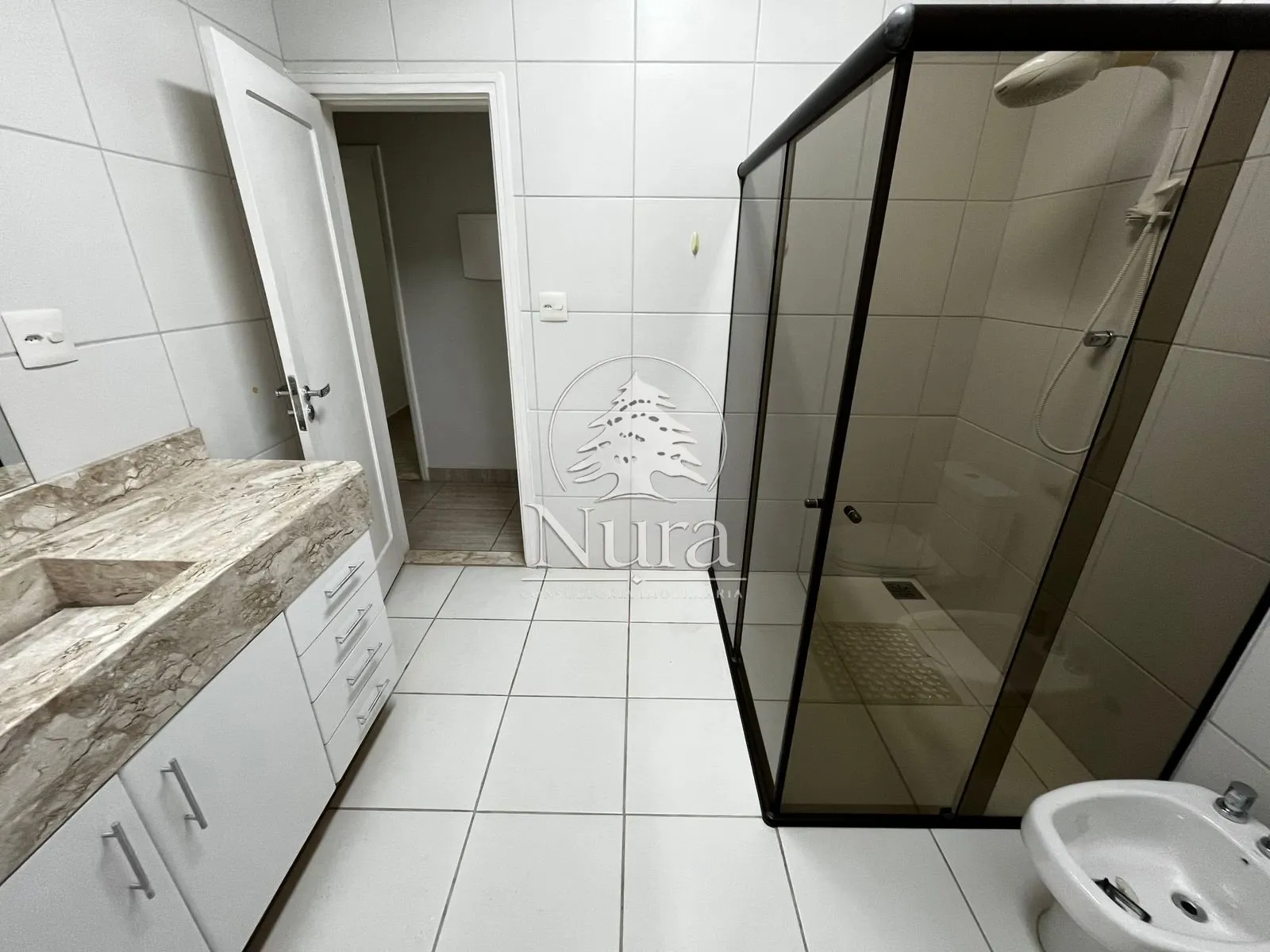 Imagem Sobrado de 3 quartos, 152m² no bairro Embaré, em Santos