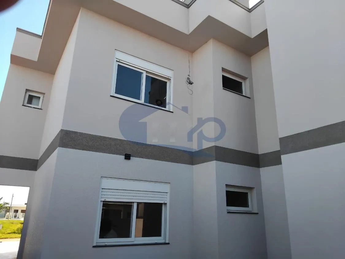 Imagem Casa á venda com 4 dormitórios na Bela Torres no Passo de Torres/SC
