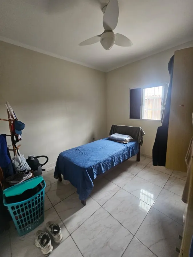 Imagem Casa para Venda em Mongaguá, Jardim Praia Grande, 3 dormitórios, 2 banheiros, 3 vagas