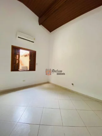 Imagem Casa com 3 dormitórios à venda, 125 m² por R$ 590.000 - Caraguatatuba - Caraguatatuba/SP