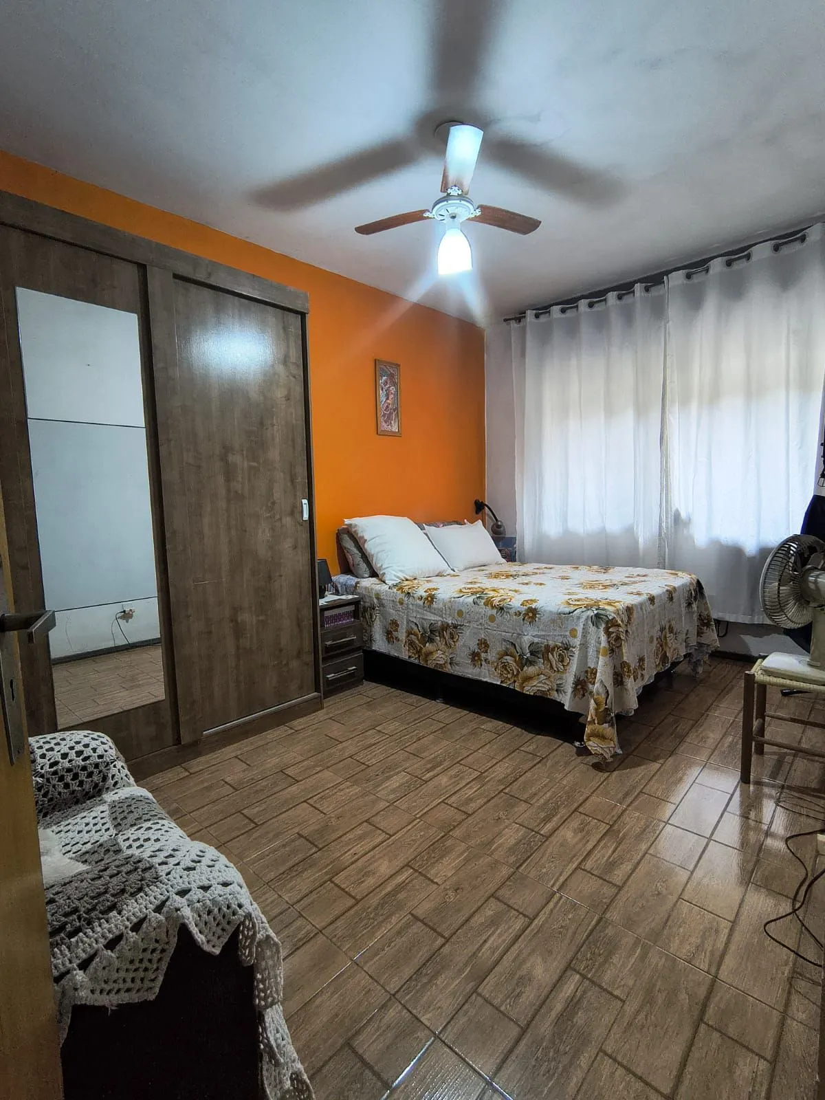 Imagem Sobrado 5 dorm em condominio com infra completa.