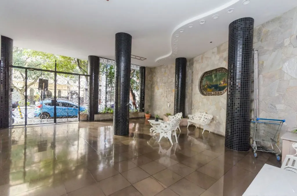Imagem Apartamento de 3 dormitórios à venda no Bairro Centro Histórico - Porto Alegre