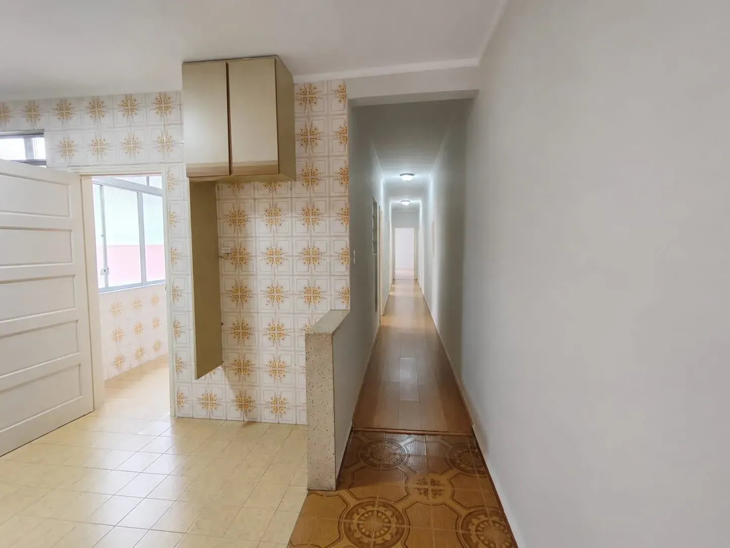 Imagem Casa com 3 Quartos à Venda, 127 m² em Encruzilhada - Santos