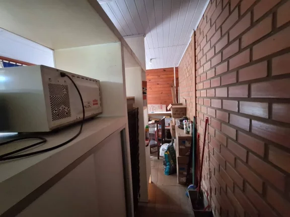 Imagem Casa mista a venda, 2 quartos, 2 banheiros, garagem, Tarumã, Viamão/RS.