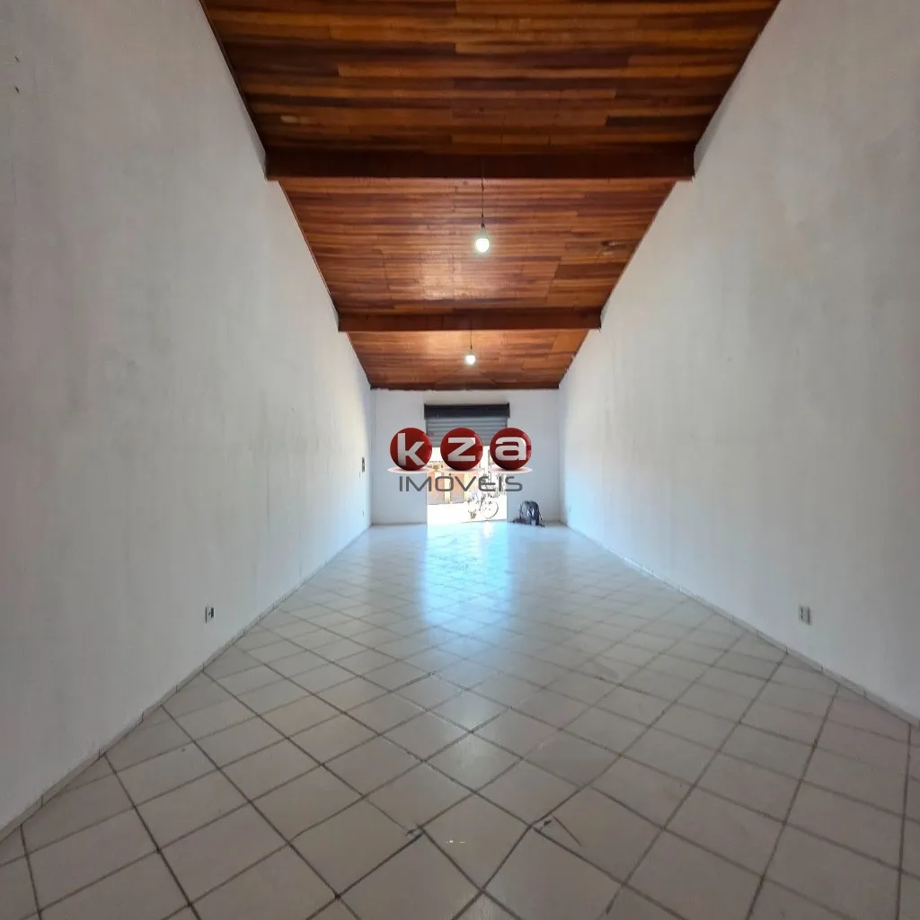 Imagem Sala Comercial para Locação em Vinhedo-SP, Bairro Capela: 1 Sala, 1 Banheiro, 1 Vaga de Garagem, 100m² de Área