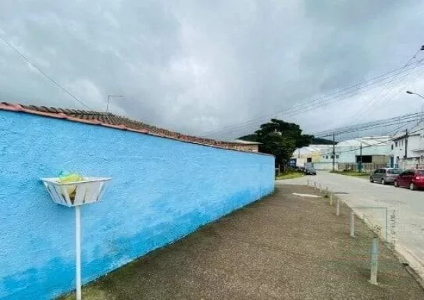 Imagem Casa de 3 dormitórios à Venda, por R$ 450.000,00 Mairiporã/SP