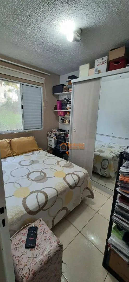 Imagem Casa com 2 dormitórios à venda por R$ 191.000,00 - Vila Carmela I - Guarulhos/SP