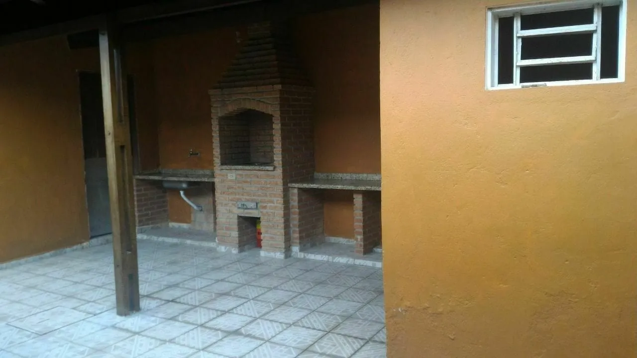 Foto do imóvel Casa à venda 2 Quartos, 1 Suite, 2 Vagas, 250M², Azeredo, Pindamonhangaba - SP
