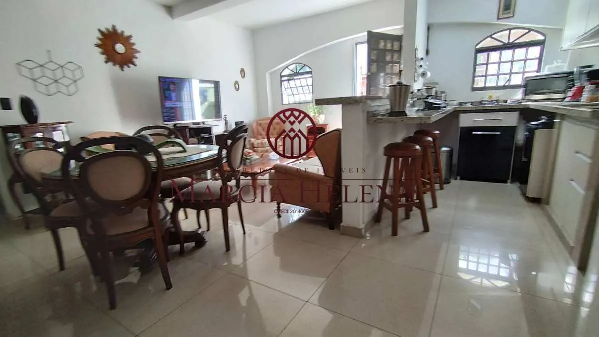 Imagem Sobrado à venda em Campinas, Chácara da Barra, com 6 quartos, 245,00m2