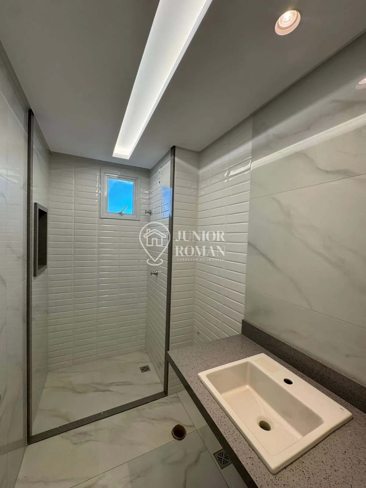 Imagem APTO ALTO PADRÃO COM 3 DORM NO EDIFÍCIO SANTORINI LAZER COMPLETO - BAIRRO RENATO GONÇALVES BARREIRAS/BA