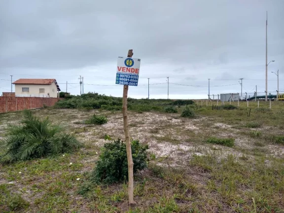 Imagem Terreno quadra da praia Itaipuaçu