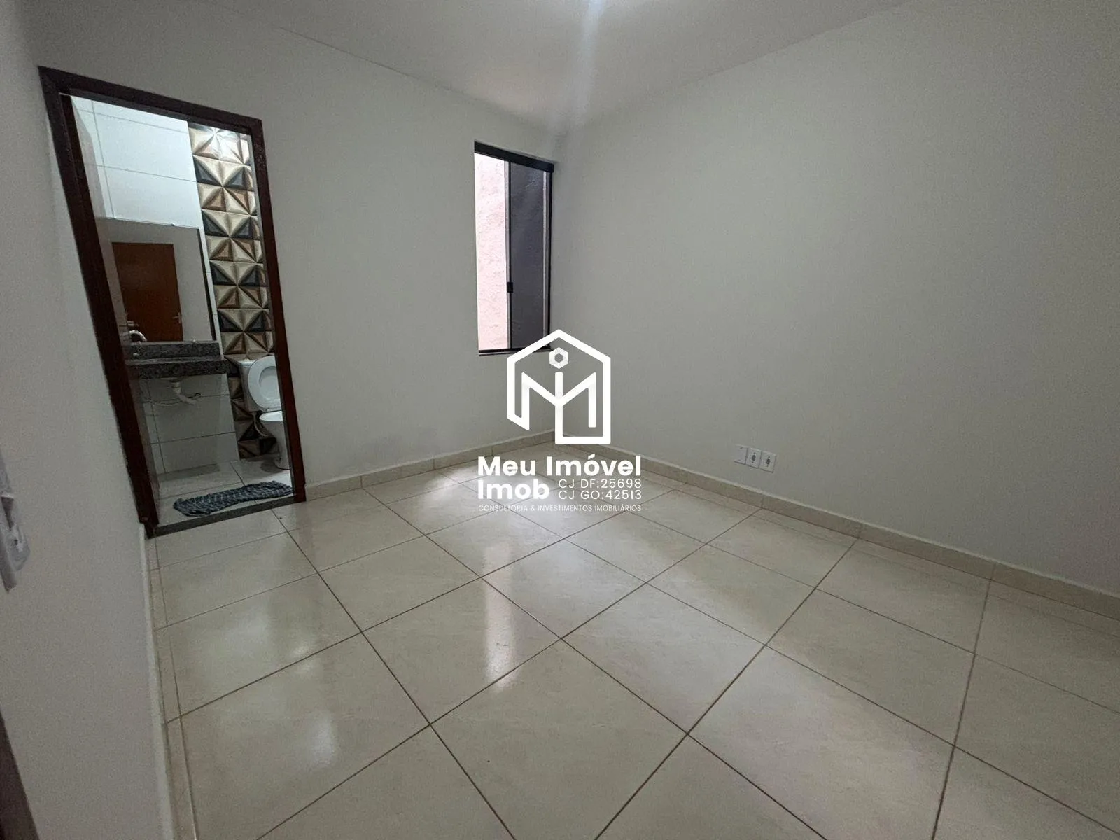 Imagem Casa 2 Qtos 1 Suíte 1 Vaga 80 m² no Parque Estrela Dalva V