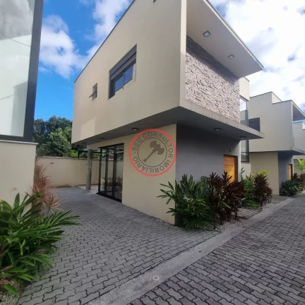Imagem CASA DE ALTO PADRAO EM CONDOMINIO, COM 3 SUITES , AREA GOURMET PRIVATIVA , 3 VAGAS, BEM PROXIMO A PRAIA