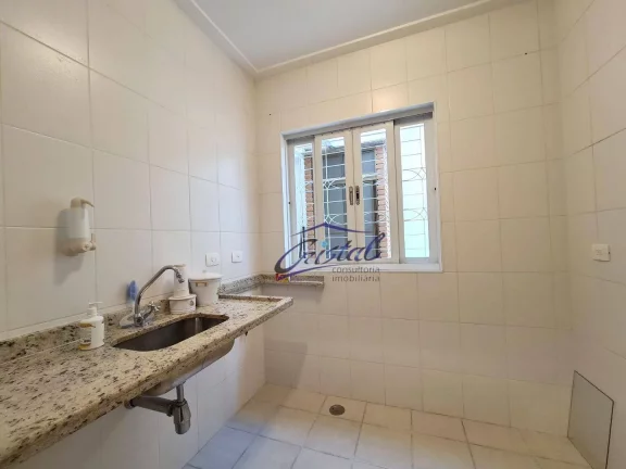 Imagem Ótima casa de 3 dormitórios 3 vagas 2 banheiros