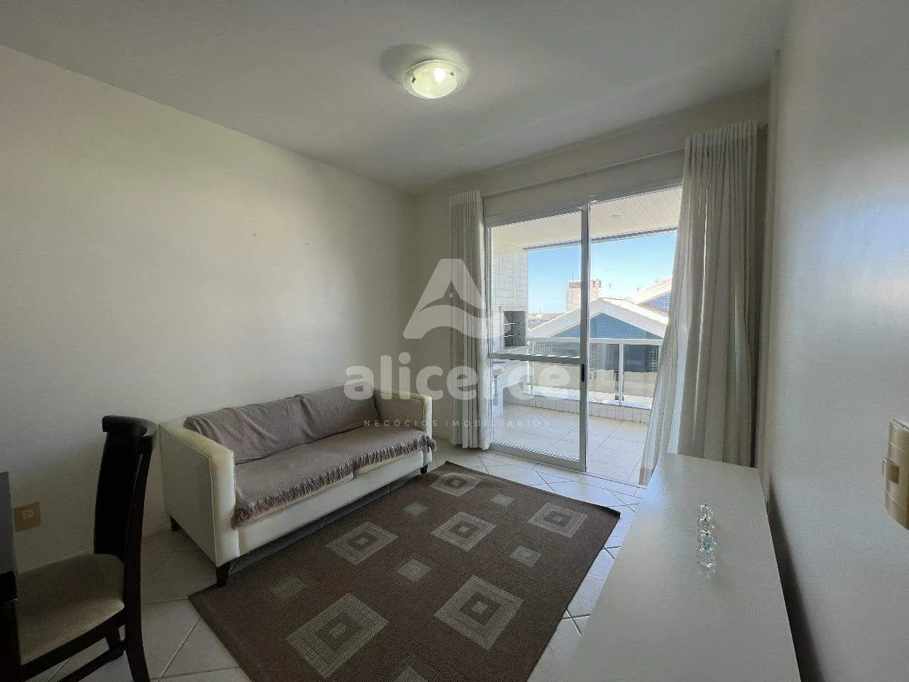 Imagem Apartamento à venda com 2 quartos 1 suíte, 64,44m² em Praia Brava Florianópolis