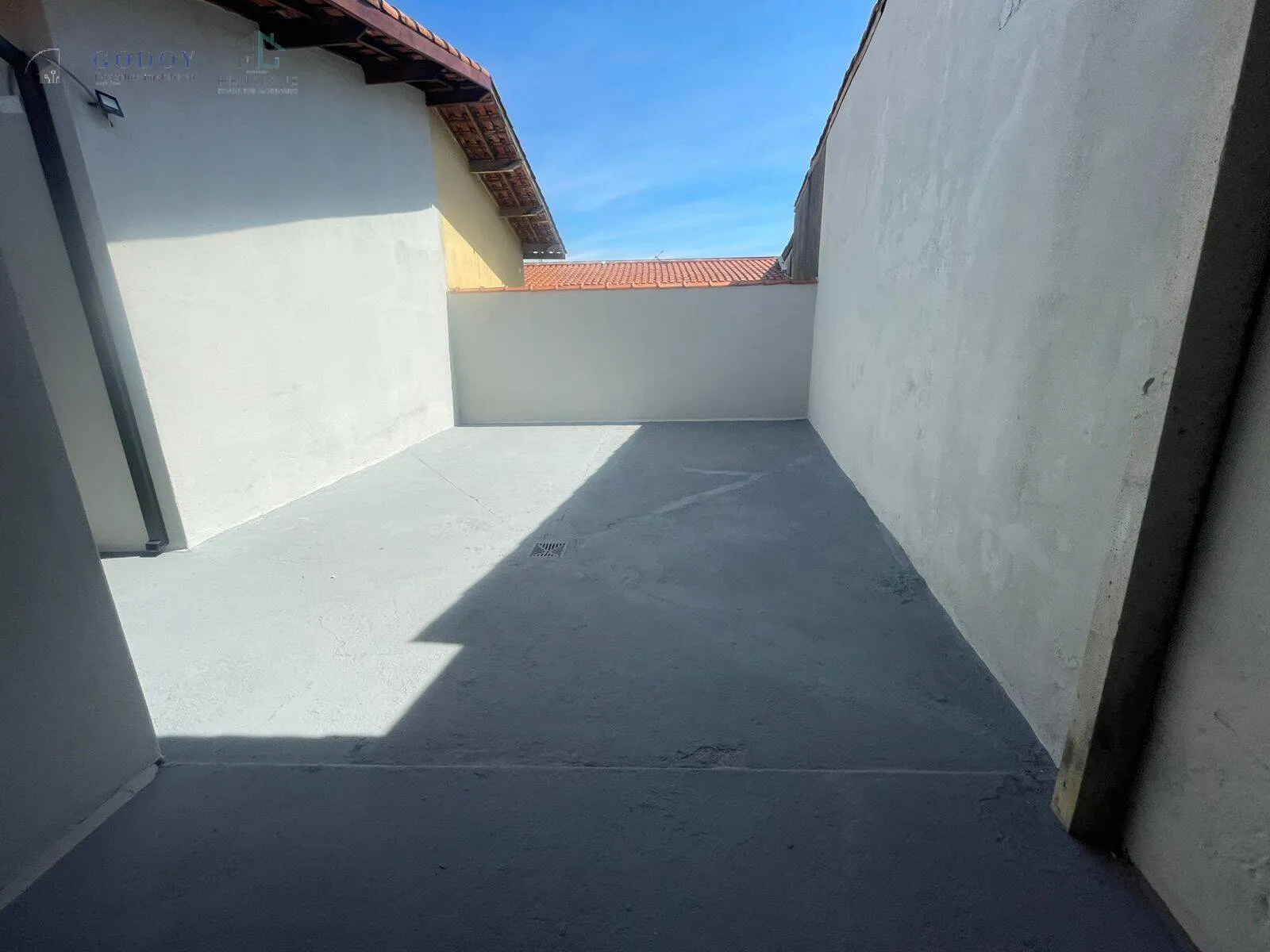 Imagem Excelente Casa e Localização no Bairro Campos Maia