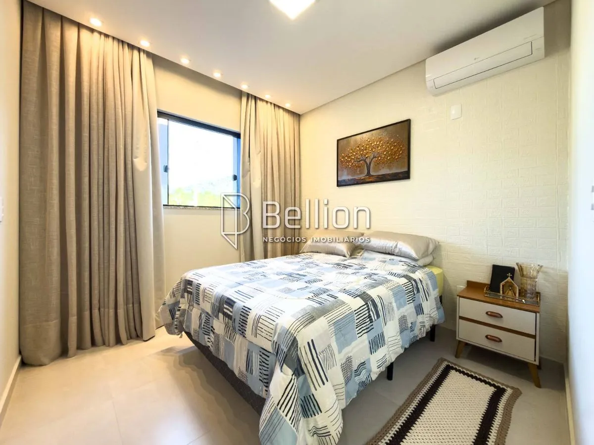 Imagem Casa ao Lado da Praça do Jeep Clube no Bairro Warnow, Indaial