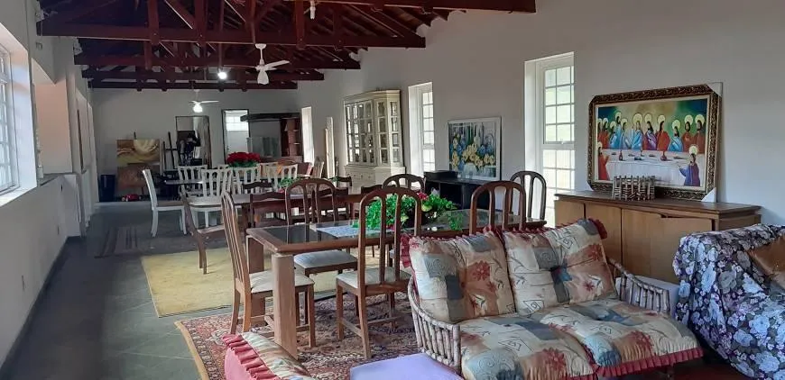 Imagem LINDA CASA- CONDOMÍNIO FECHADO