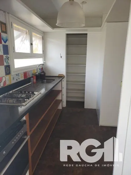 Imagem VENDA - ÓTIMA CASA EM CONDOMÍNIO NA ZONA SUL