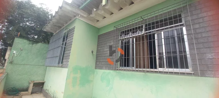 Foto do imóvel Casa com 3 dormitórios à venda, 240 m² por R$ 550.000,00 - Califórnia - Nova Iguaçu/RJ