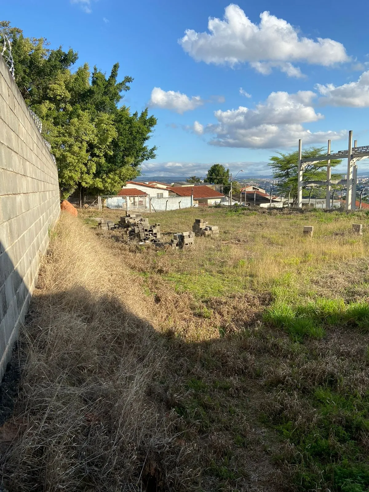 Imagem Terreno com 1000M² a venda