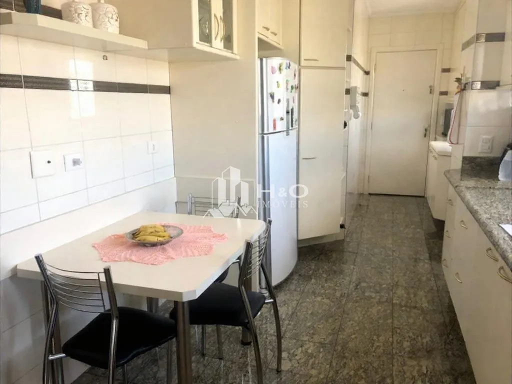 Imagem Apartamento de Alto Padrão no Tatuapé • 135 m² • 3 Dormitórios • 2 Vagas