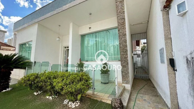 Foto do imóvel Casa com 7 quartos à venda, 400 m² por R$ 1.650.000 - São Lucas - Belo Horizonte/MG