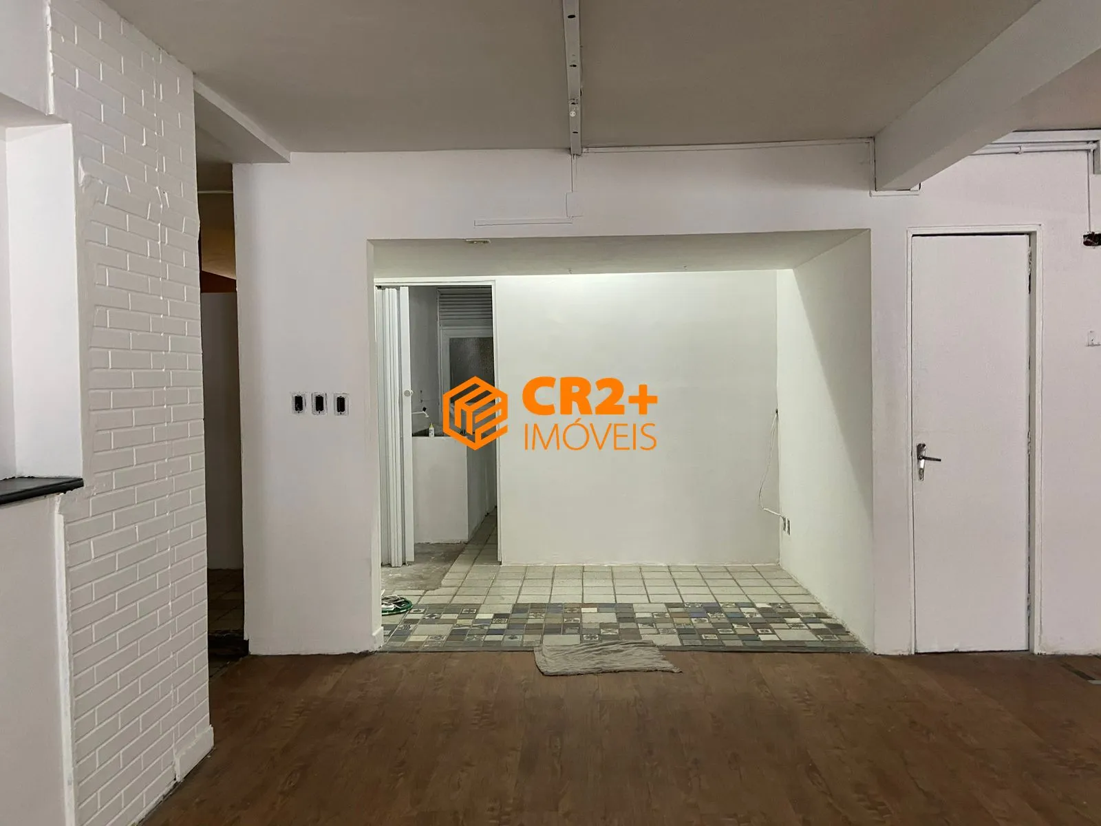 Imagem Vendo Casa de esquina em Piedade, Térreo + 1 andar, 702 metros