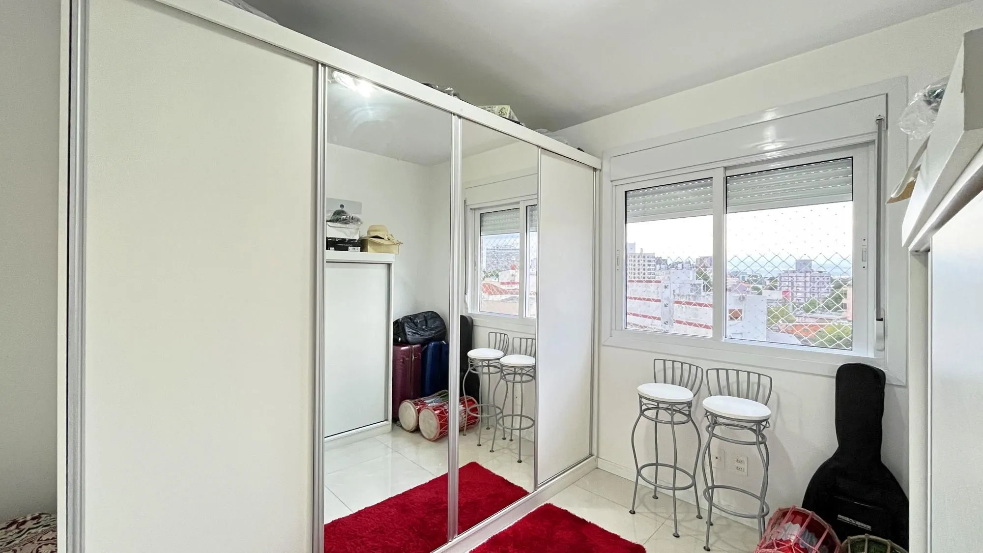 Imagem Apartamento 82m² - três dormitórios, suíte, duas vagas de garagem