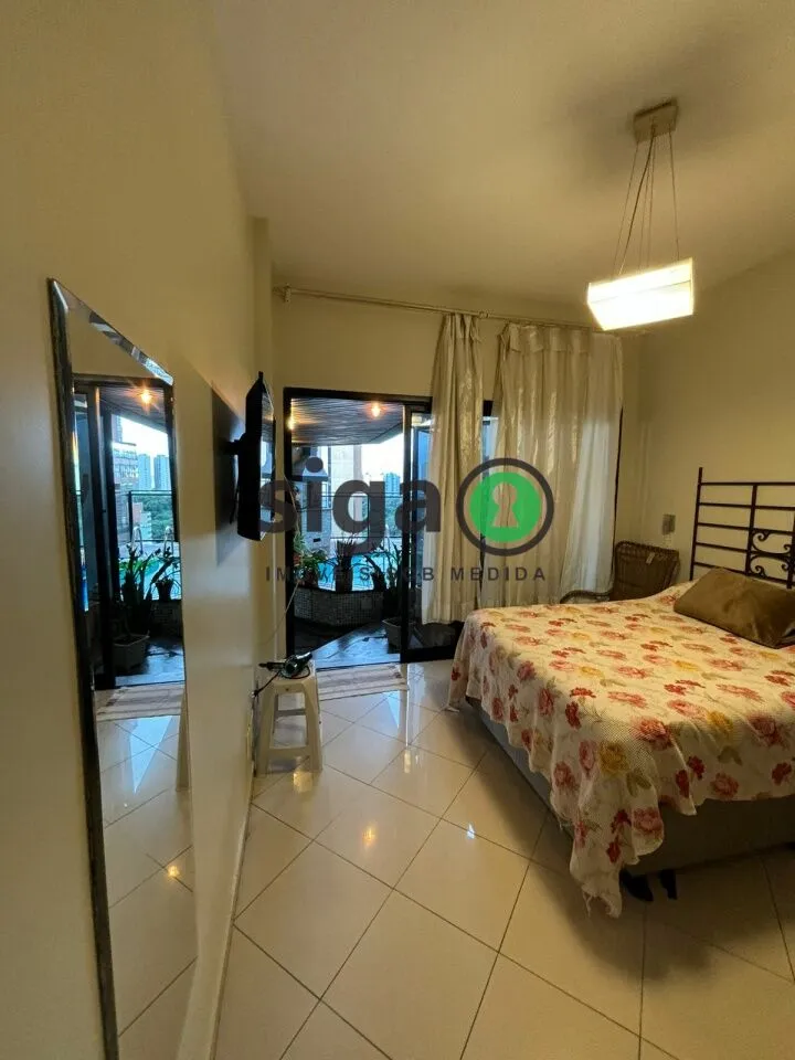 Imagem APARTAMENTO Á VENDA COM PISCINA NA VARANDA, 1 SUÍTE E 2 VAGAS!