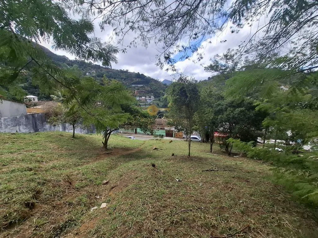 Imagem Terreno para Venda em Teresópolis / RJ no bairro Granja Florestal