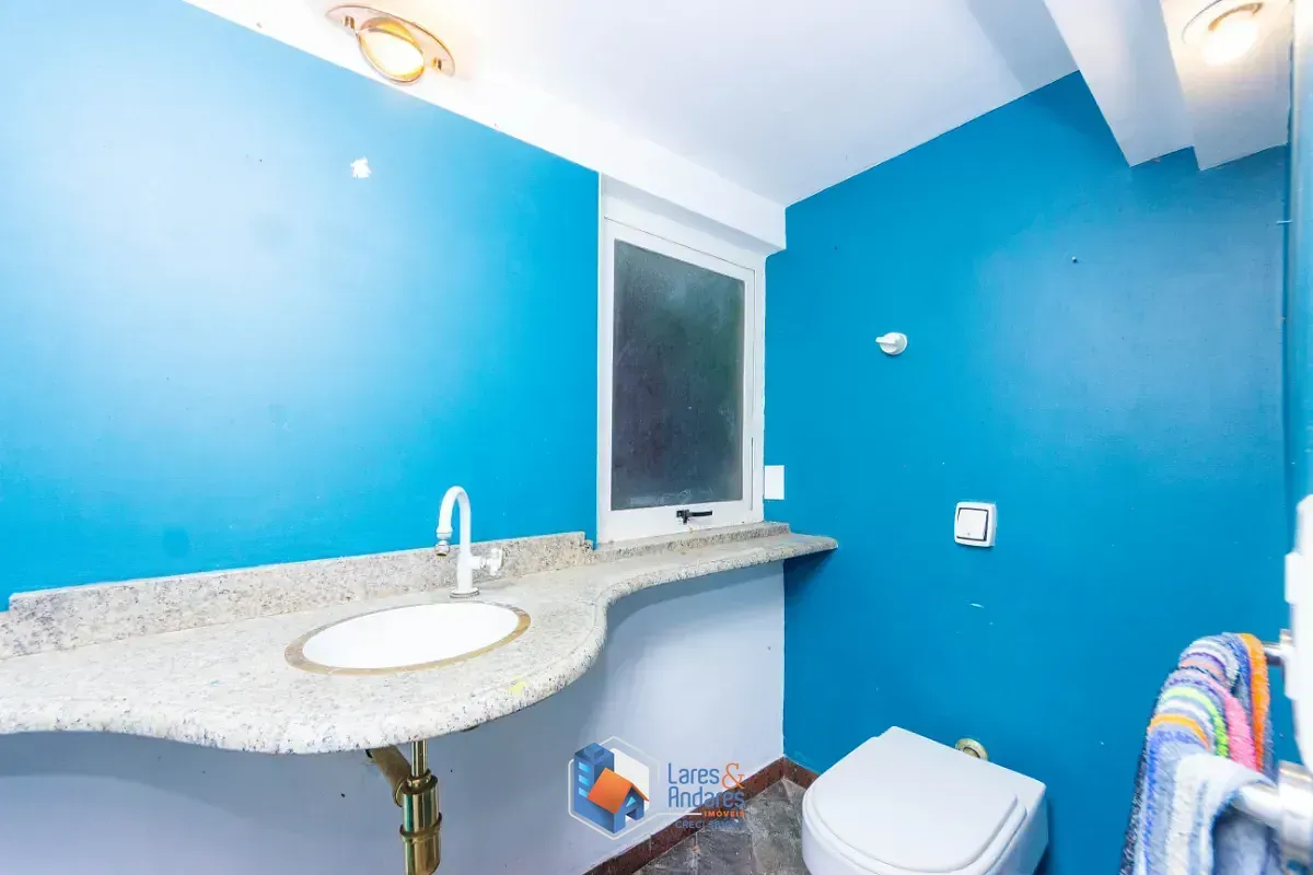 Imagem Casa para venda em Vila Inah com 4 quartos, sendo 3 suítes, 304m²