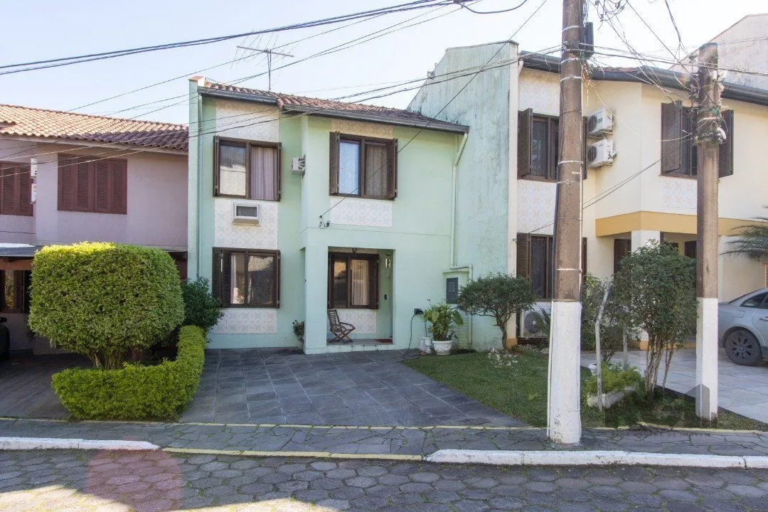 Imagem Casa de Condomínio em Hípica