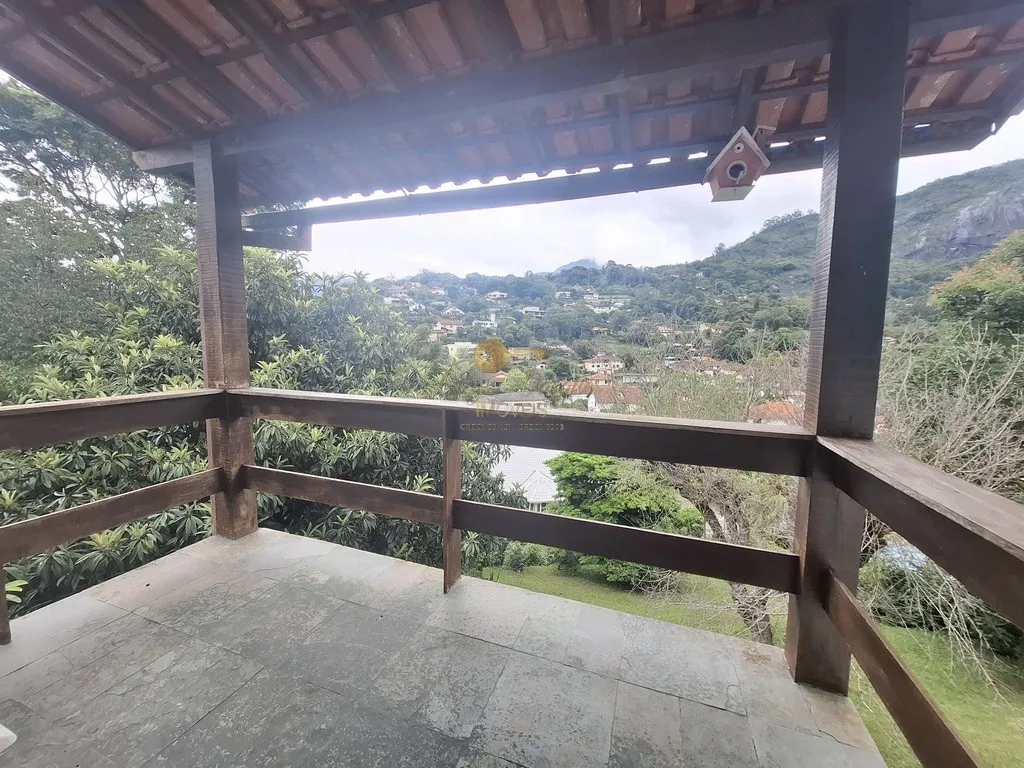 Imagem Casa em Condomínio para Venda em Teresópolis / RJ no bairro Parque do Imbui