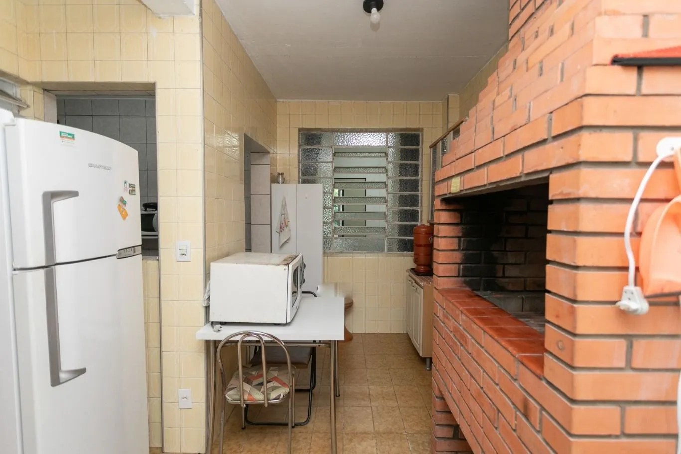 Imagem Vende-se apartamento com 3 quartos(1 suíte), 95m², sacada e 1 vaga - Bela Vista