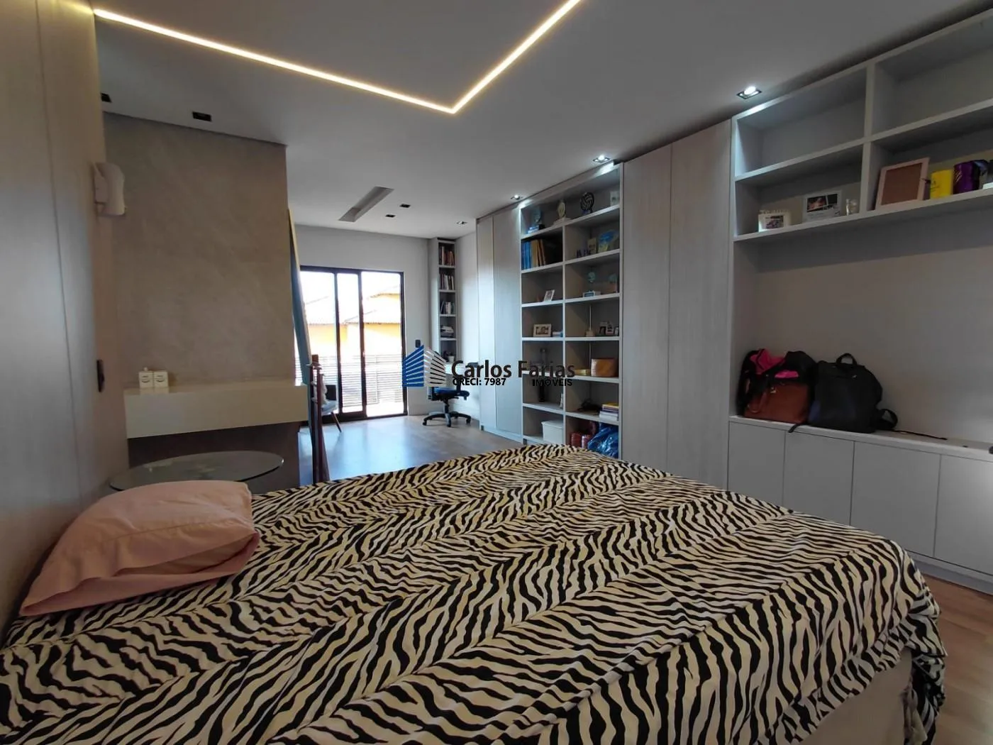 Imagem Casa em Condomínio para Venda em Brasília, Setor Habitacional Jardim Botânico, 5 dormitórios, 5 suítes, 7 banheiros, 4 vagas