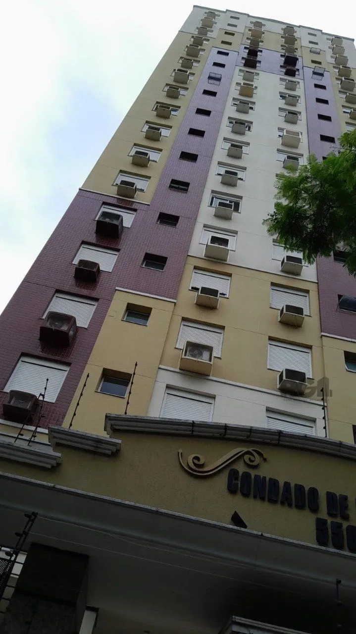 Imagem 2 Quartos ,mobiliado,frente,box duplo,próximo Cristovão Colombo
