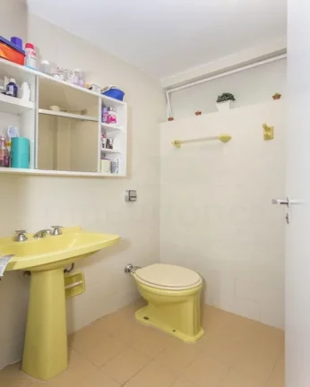 Imagem Apartamento maravilhoso com um pé direito triplo, 104 m² de área útil, sala ampla e arejada com ...