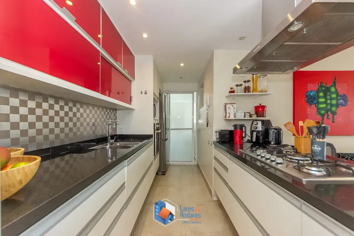 Imagem Apartamento para venda em Chácara Inglesa com 3 quartos, sendo 1 suíte, 82m²