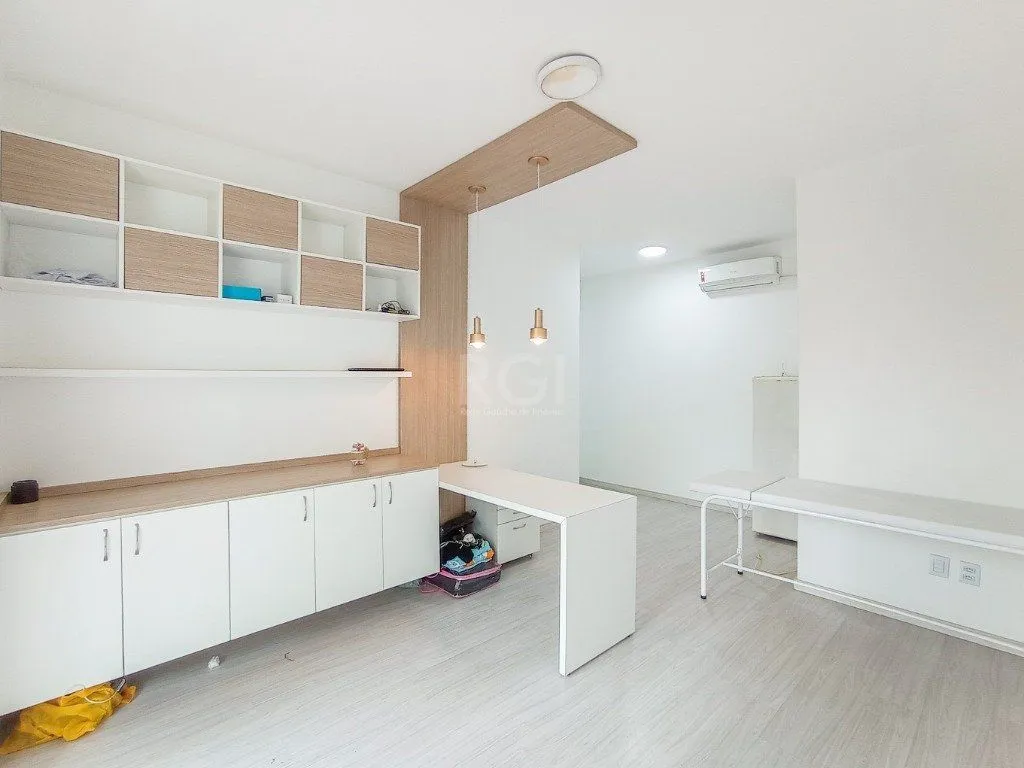 Imagem Casa Comercial de Luxo no Centro da Cidade - Oportunidade Única!