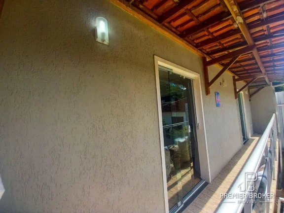Imagem Casa à venda, 221 m² por R$ 800.000,00 - Bom Retiro - Teresópolis/RJ
