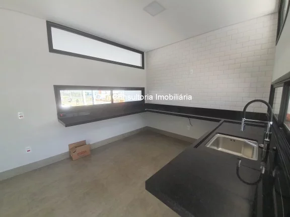 Imagem LINDA CASA COM 3 SUITES ESCRITORIO E PISCINA CONDOMINIO JARDIM LAGUNA INDAIATUBA-SP