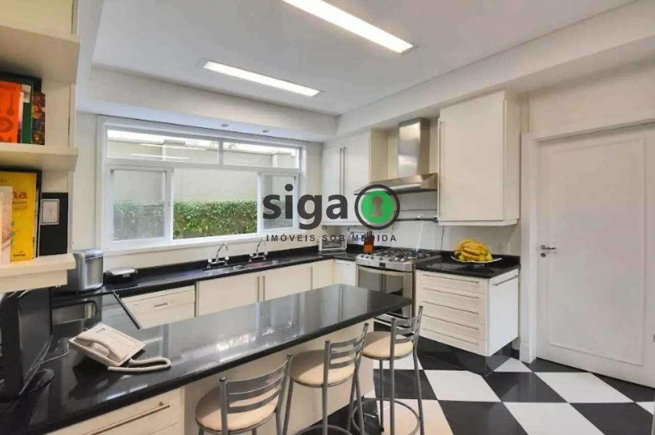 Imagem Casa em rua fechada 500m² - Morumbi