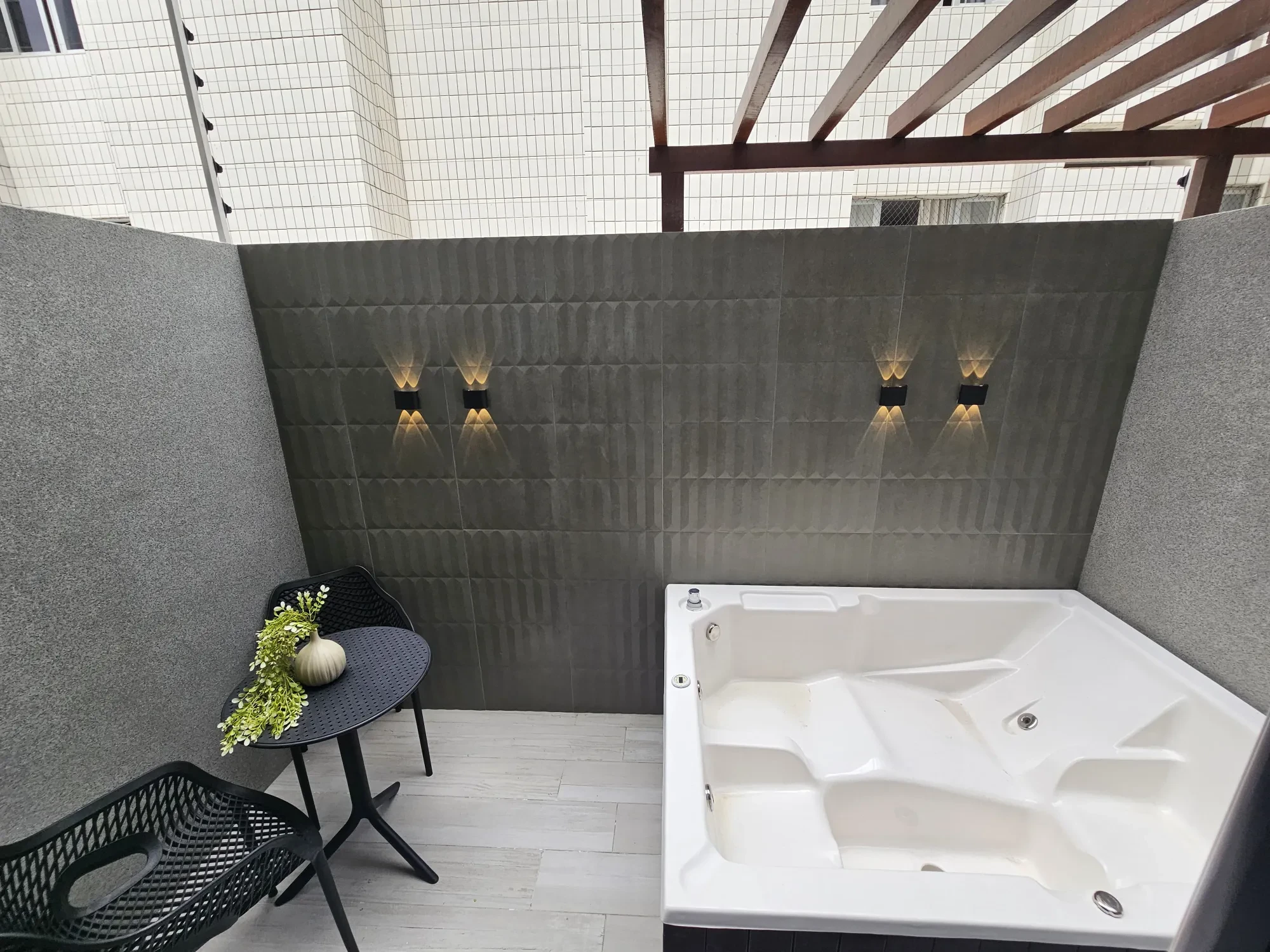 Imagem Flat com 1 Quarto à Venda, 26 m² em Jardim Oceania - João Pessoa